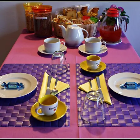 Couette-café Casa Taty 3*