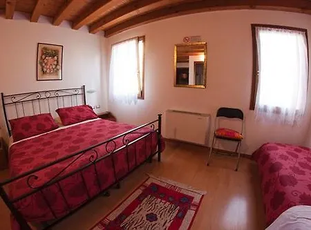 Casa Taty 3* דולו