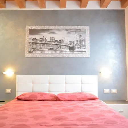 Casa Taty לינה וארוחת בוקר דולו